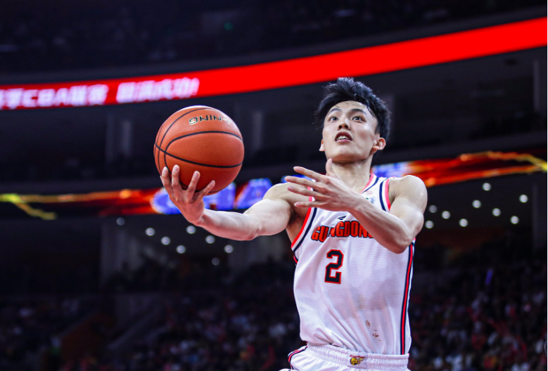 过经纪公司 过经纪公司