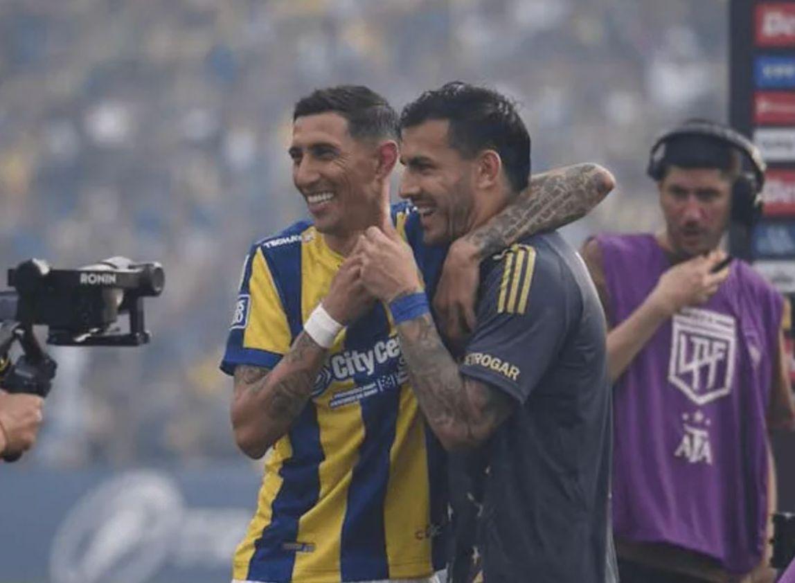 src, 迪马利亚在